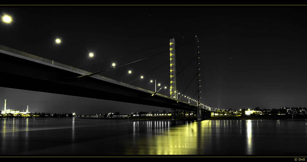 Knie-Brücke