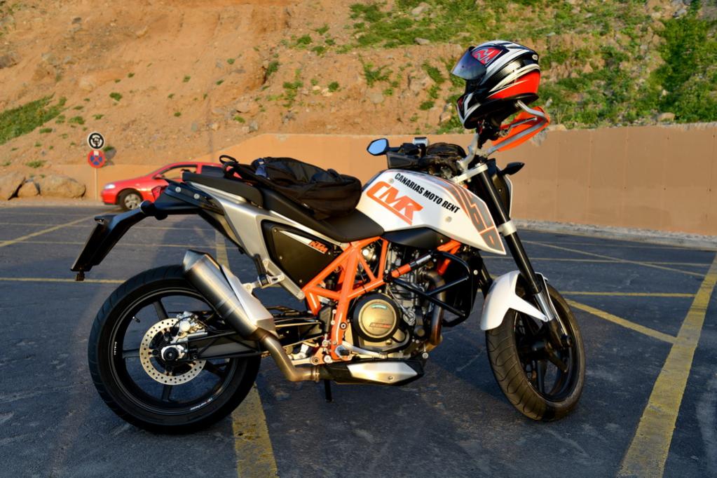 KTM Duke 690