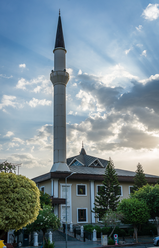 Kuyularönu Moschee