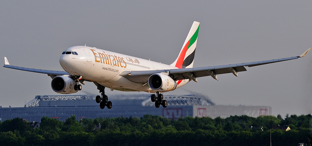 Landing on RWY05L