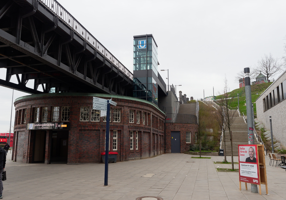 Landungsbrücken 1.jpg