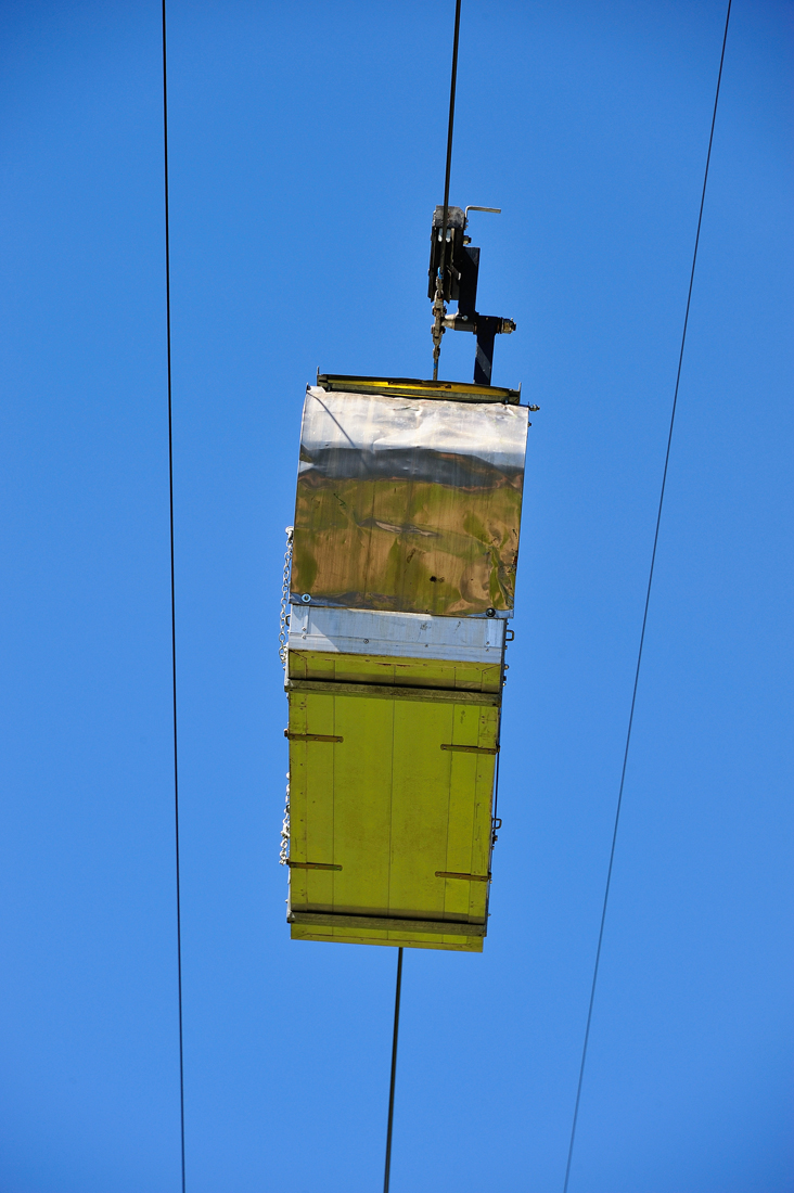 Lastenseilbahn.jpg