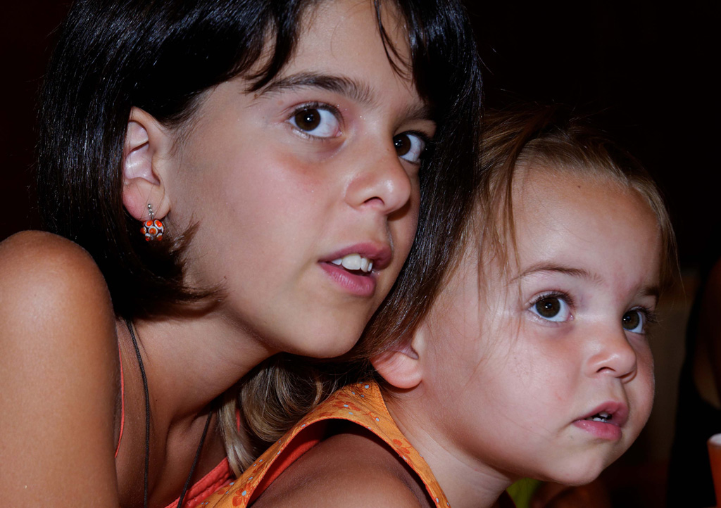 Les Filles   02