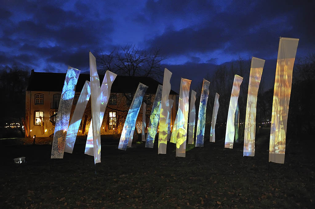 Lichtinstallation vor Schloss Dorenburg