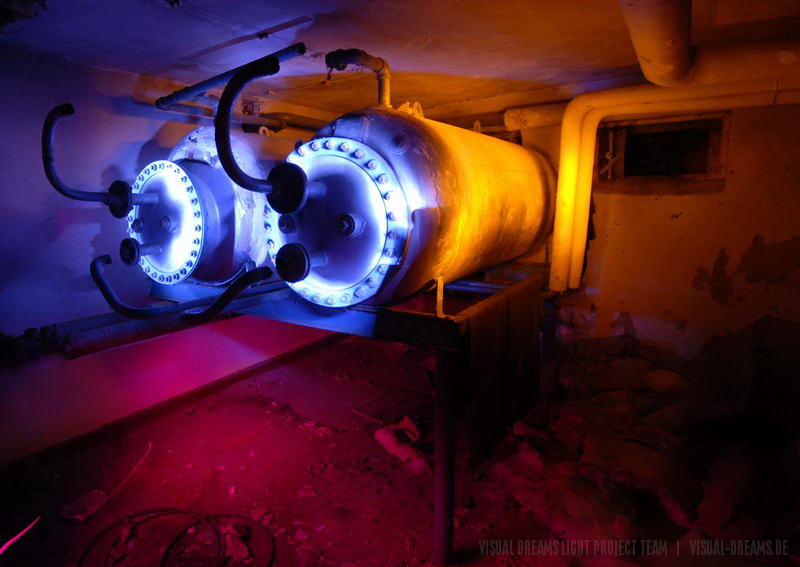 lightpainting lost place   farbfolieneffekte08 water