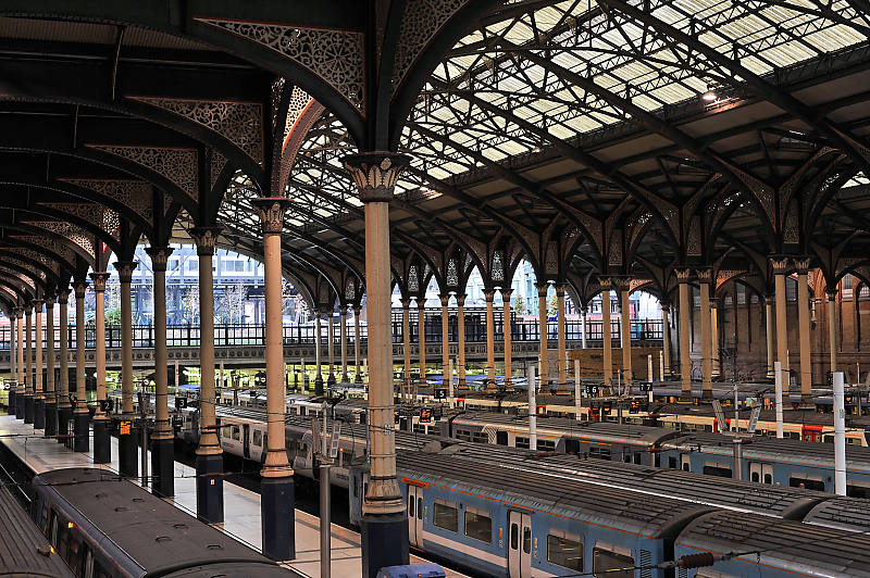 Liverpool Street Station 2.jpg
