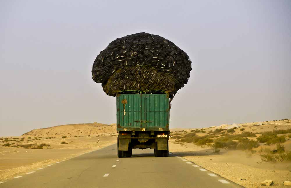 LKW in der West-Sahara