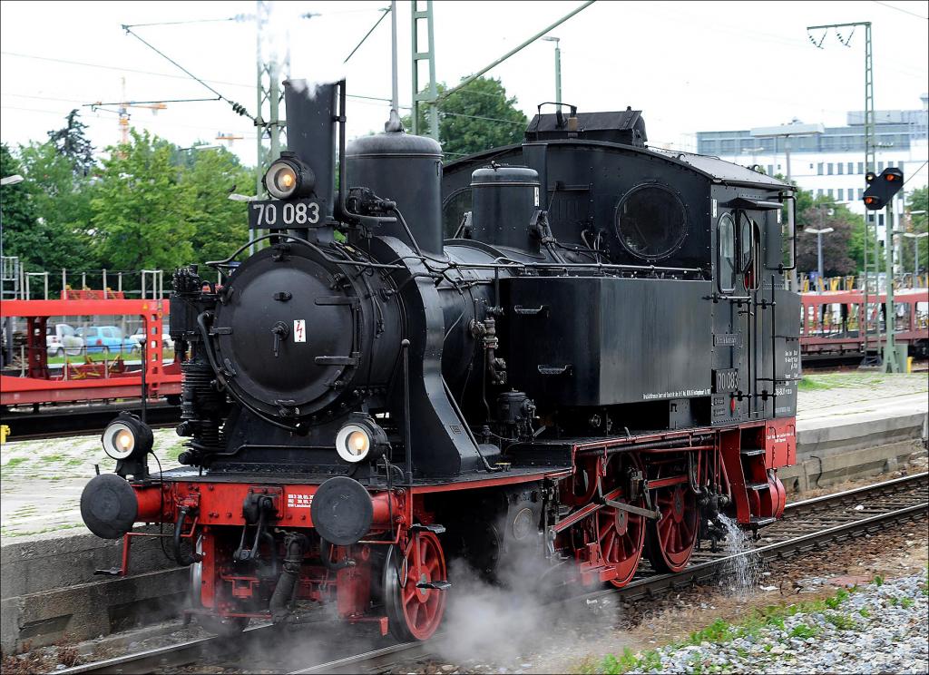 lok 70 083 2W