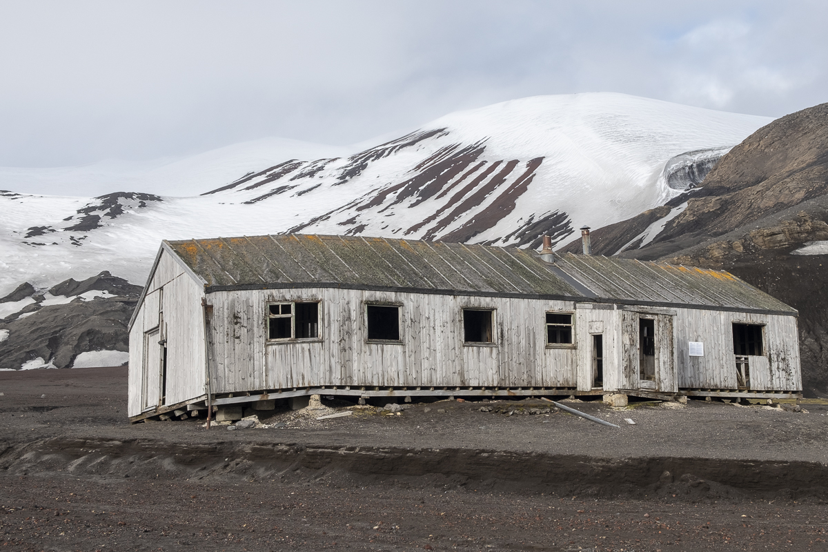 Lost Places Deception Island1