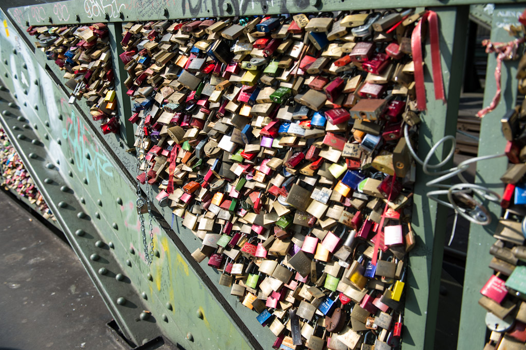 Lovelocks