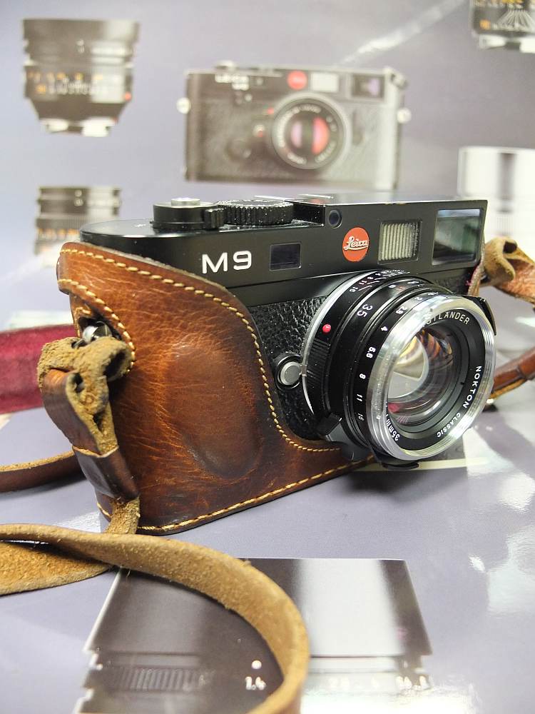 m9