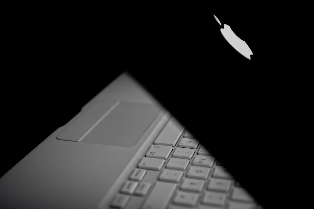 MacBook