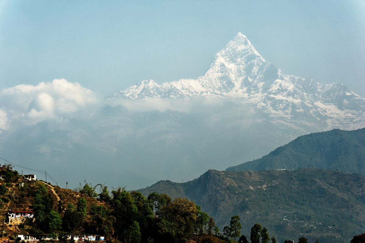 Machapuchare Pokhara.jpg