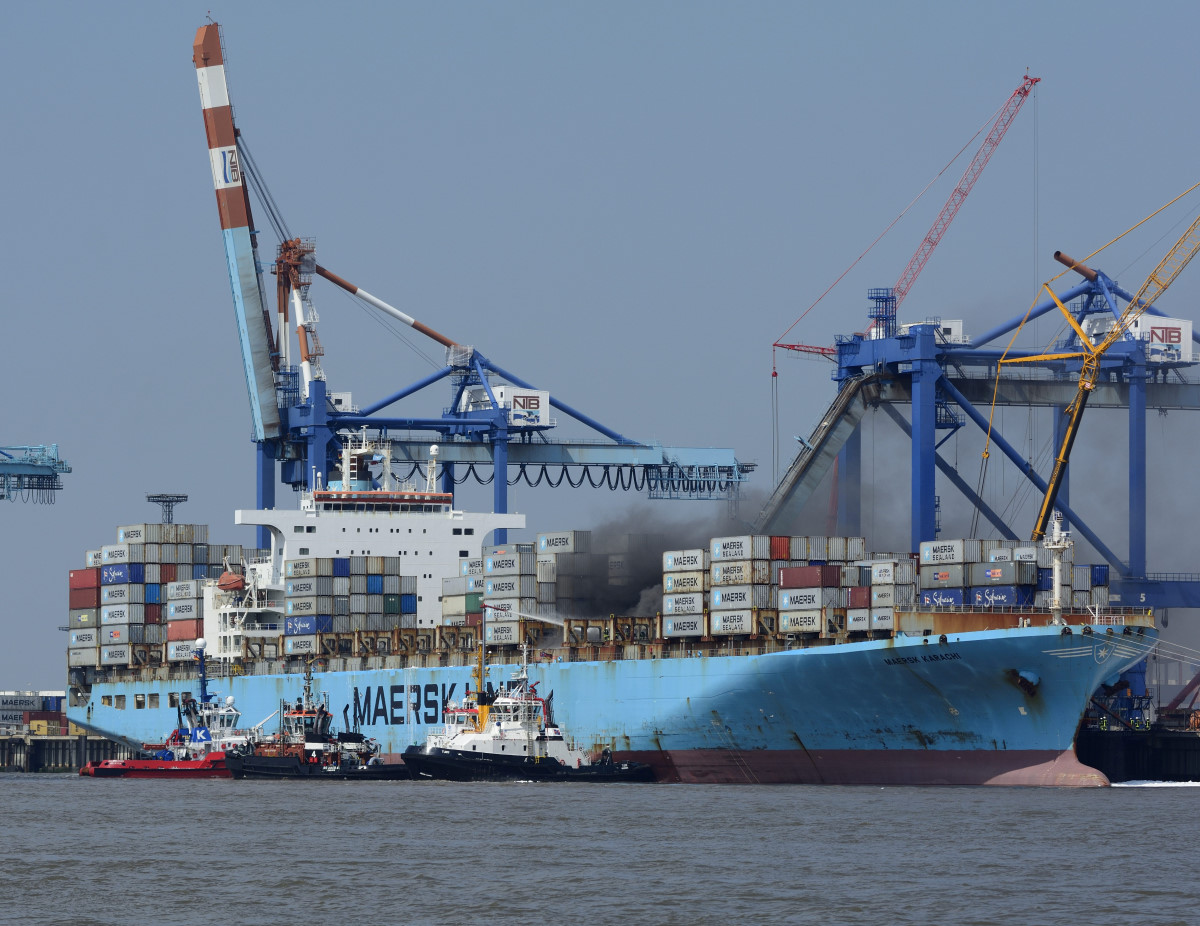 MAERSK KARACHI 001