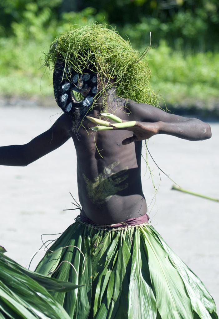 Malagan Dancer aus Langania - Neu Irland