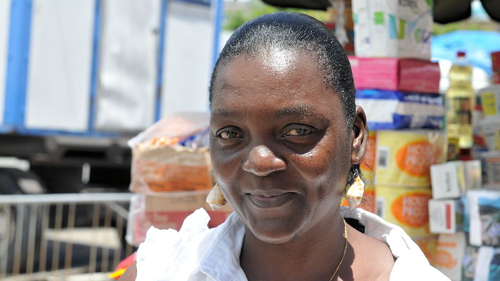 Marktfrau auf dem Stabroek Market
in Georgown
8769