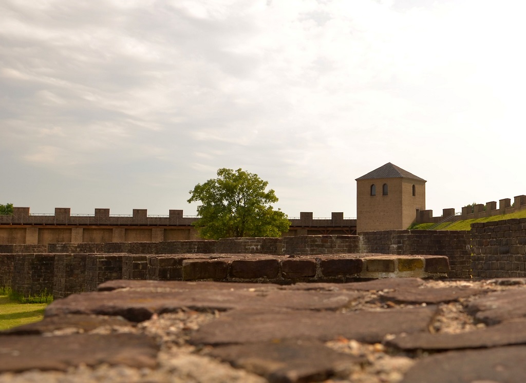 Mauer und Turm