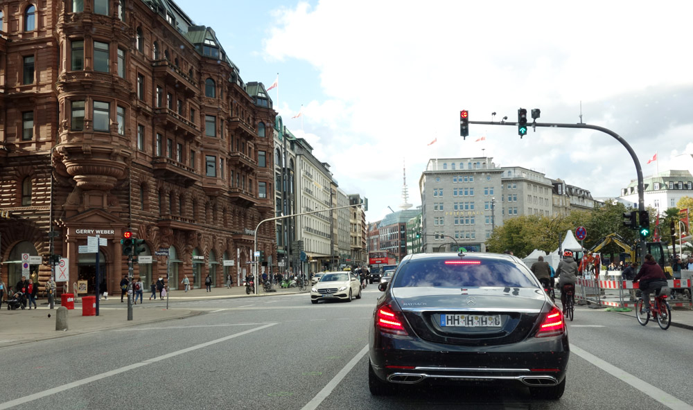 maybach.jpg