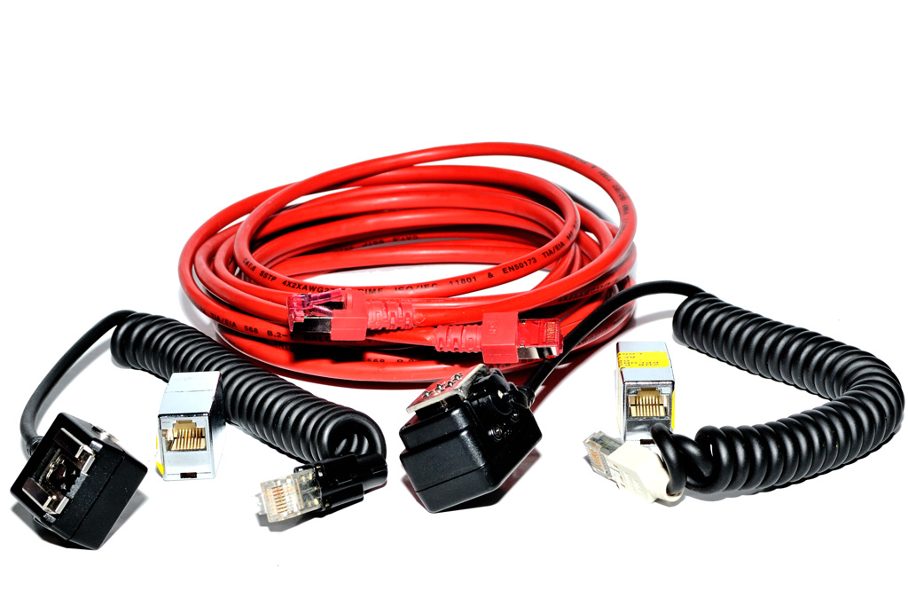 Mein iTTL <-> CAT5-Kabel Umbau

Das längste CAT5 Kabel war 20m lang, hat 100% funktioniert. Allerdings funktionieren flache CAT6/7 Kabel nicht mal mit