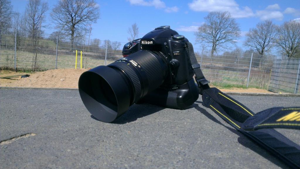 Meine Nikon D80 mit dem Nikon 70-210 mm Objektiv