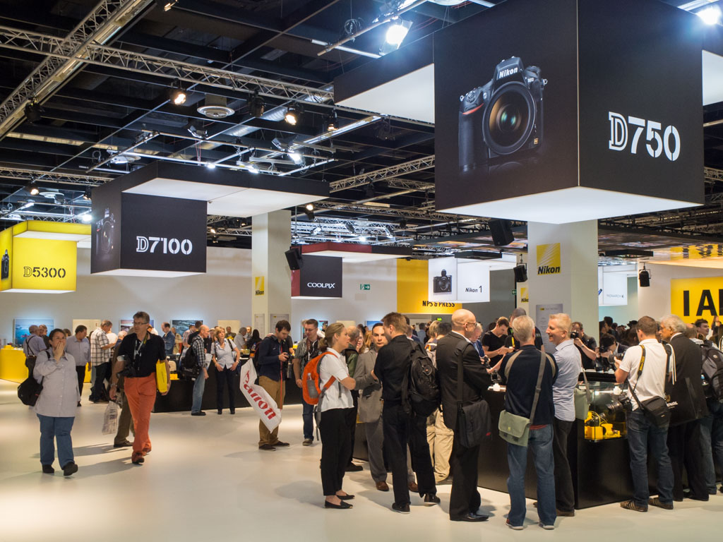Messestand Nikon 7