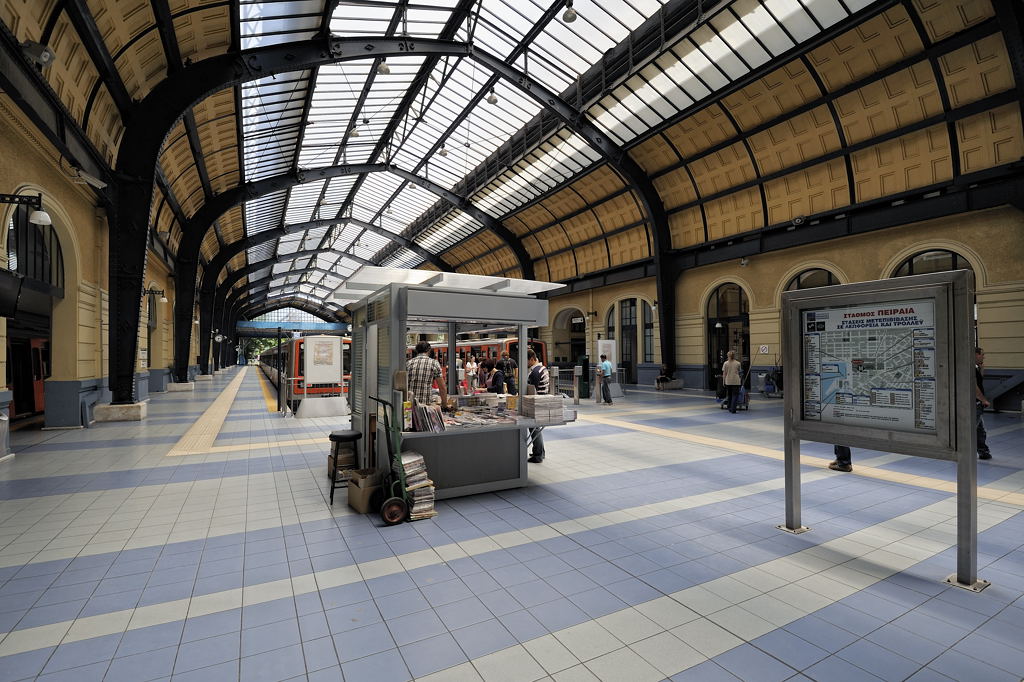 Metrostation in Priaeus