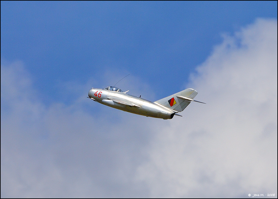 MiG 15 02