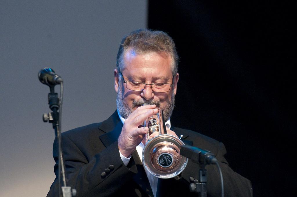 Mike Henry