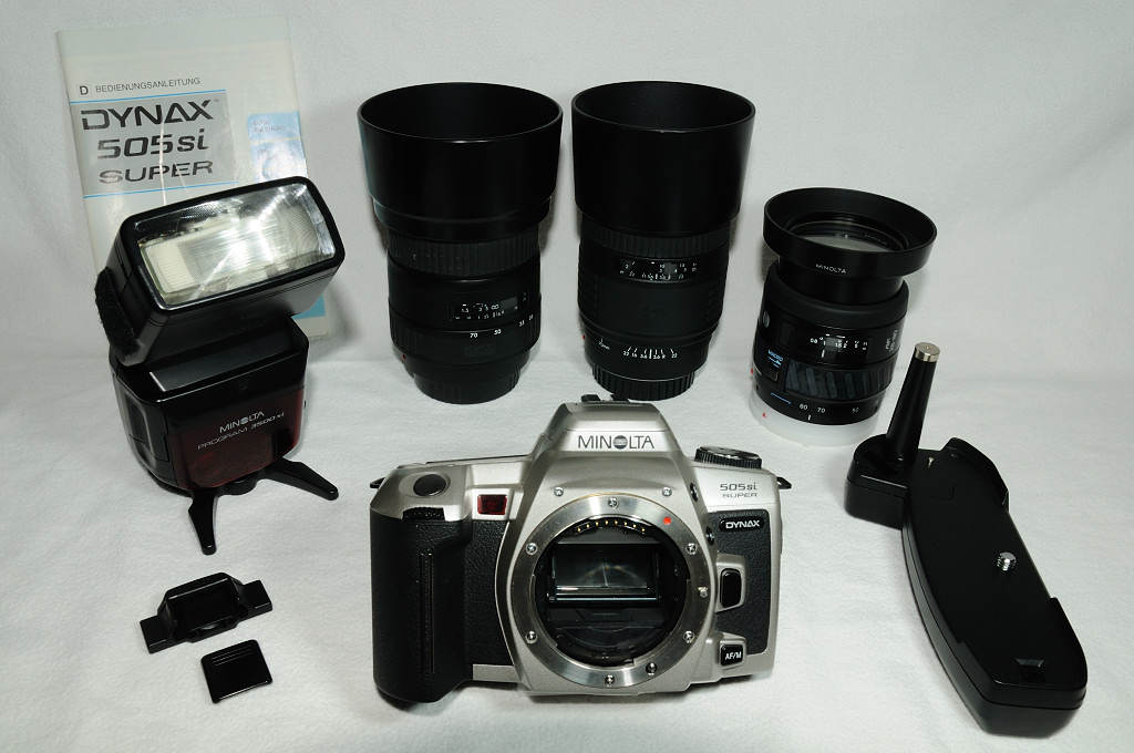 Minolta DYNAX 505si SUPER

Löste die Pentax ab.