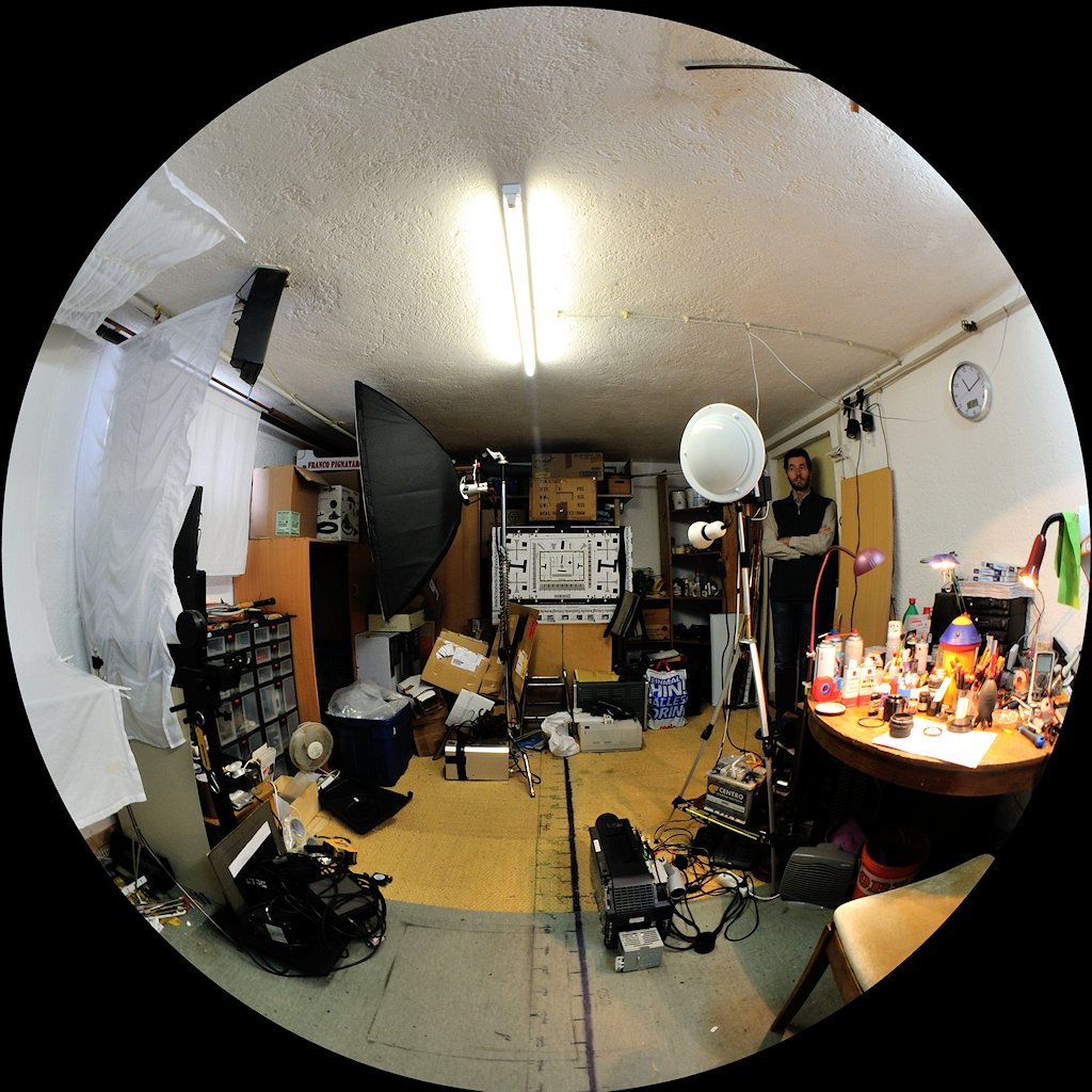 Mit dem alten zirkulären DX-Fisheye