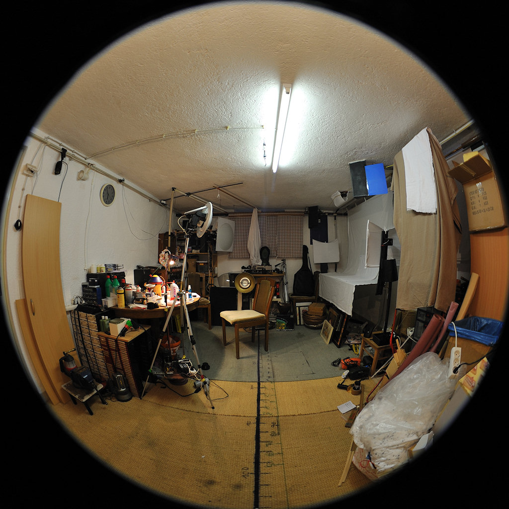 Mit dem letztmalig durch Einbau einer neuen Frontlinse verbesserten Selbstbau-FX-Fisheye 8/3.5 AI bei f/8