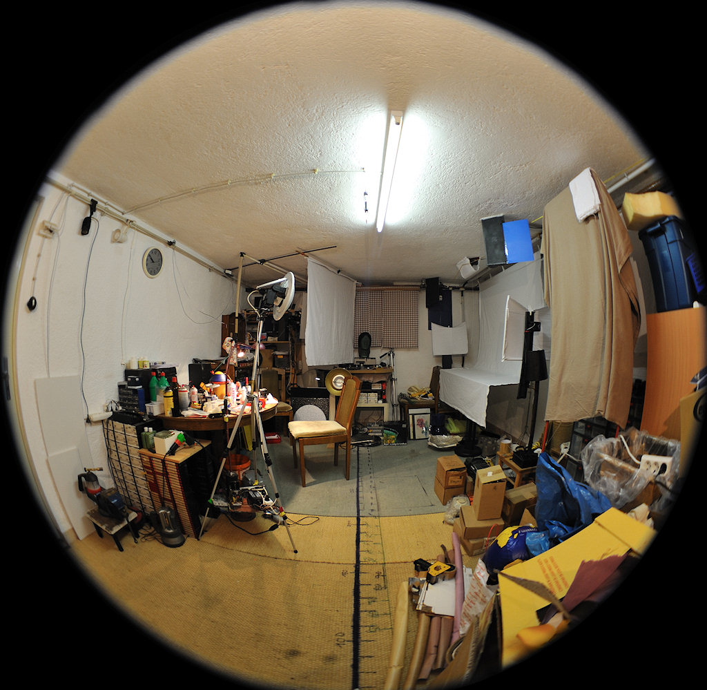Mit dem nochmals überarbeiteten FX-Fisheye 8mm f/3.5 AI bei f/5,6!