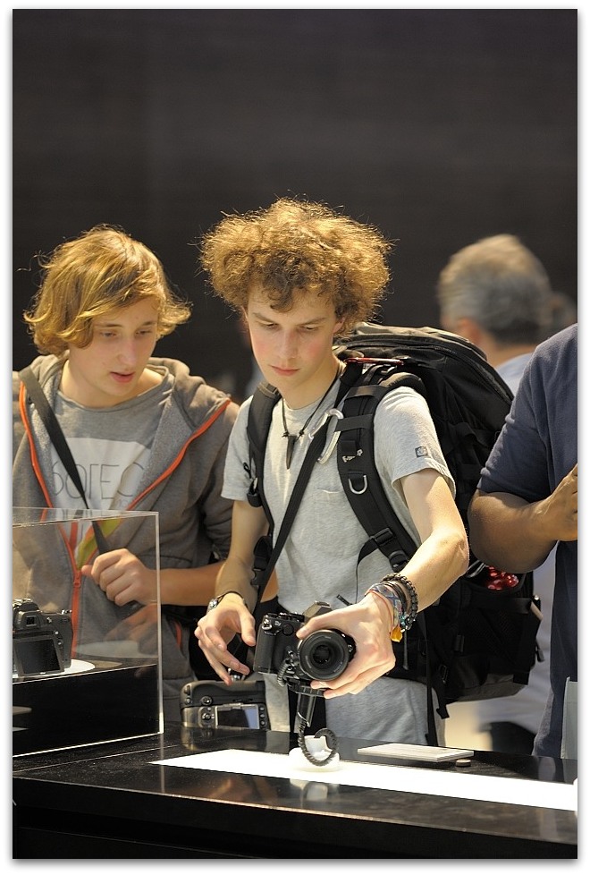 MNE 5727, 20140920
Photokina Köln
D700 Ai-S 135/2,8