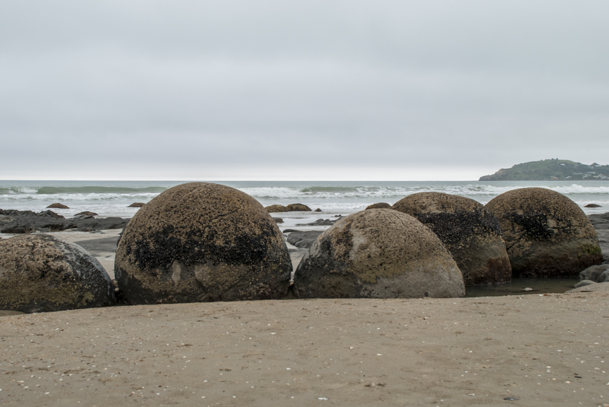 Moeraki Boulders1