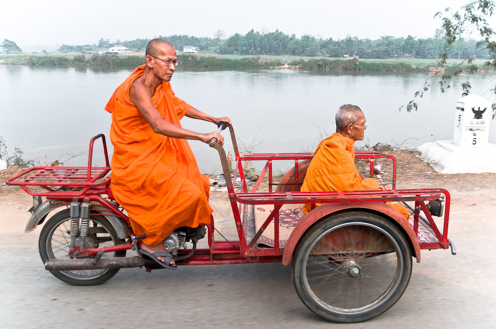 Mopedmonks