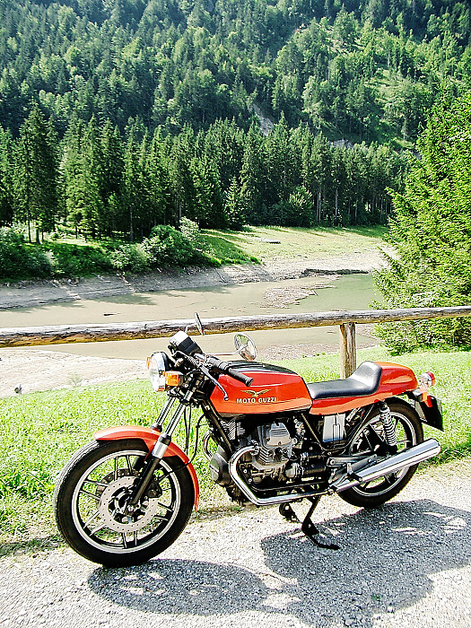 Moto Guzzi V50.jpg