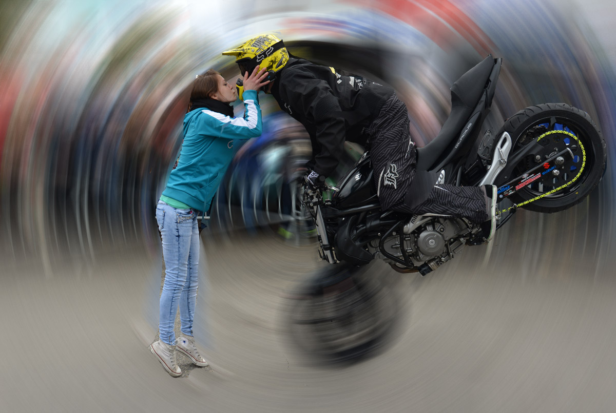 motorrad kuss