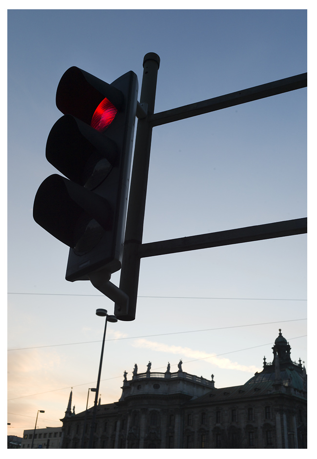 Muenchen 27 02 2012 21