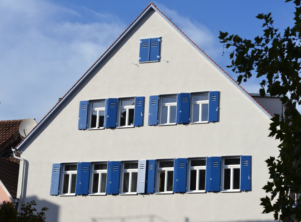 n49