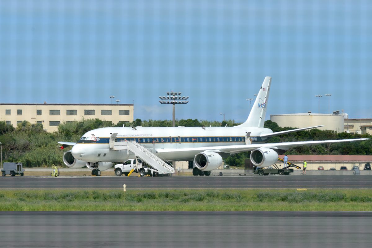 N817NA NASA Douglas DC 8 72 1200