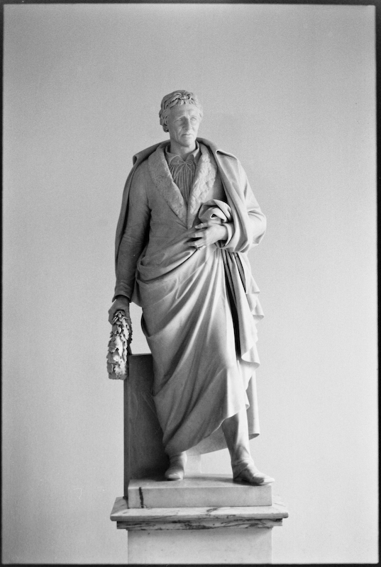 Neg2010 249