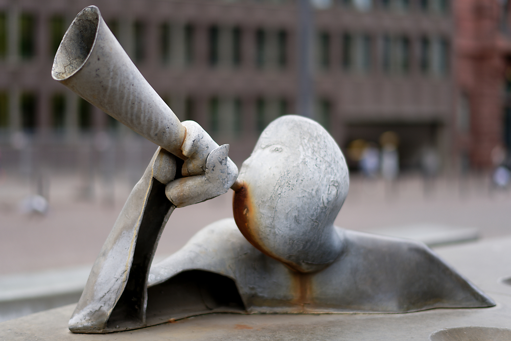 Neptunbrunnen 3.jpg
