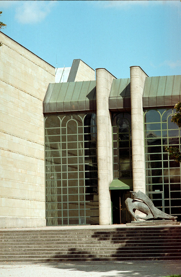 Neue Pinakothek 3