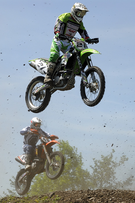 NF F 11 20090517 135910 Motocross Flughafen