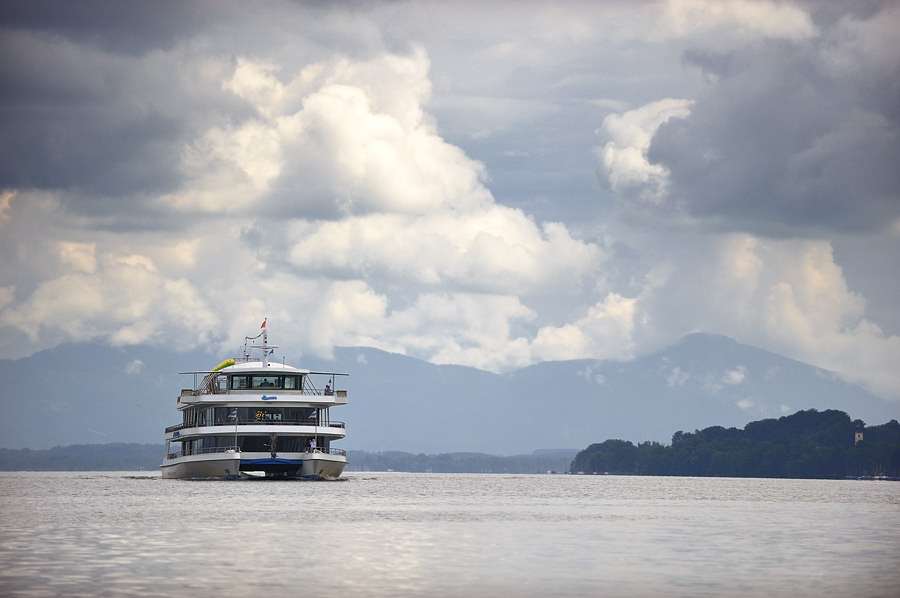 NF F 16 20090626 150207 Starnberger See