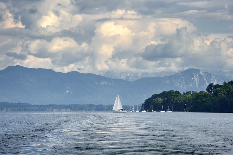 NF F 22 20090626 181754 Starnberger See