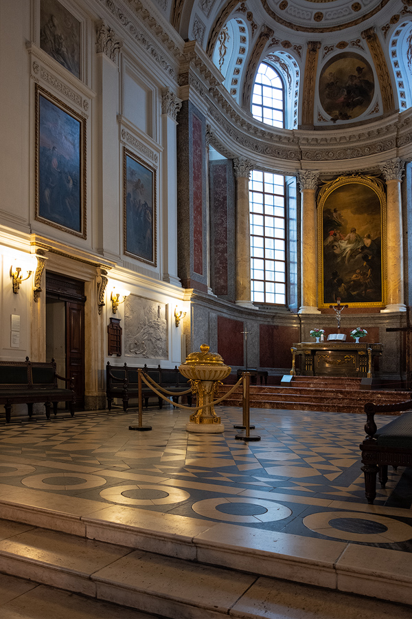 Nicolaikirche06.jpg