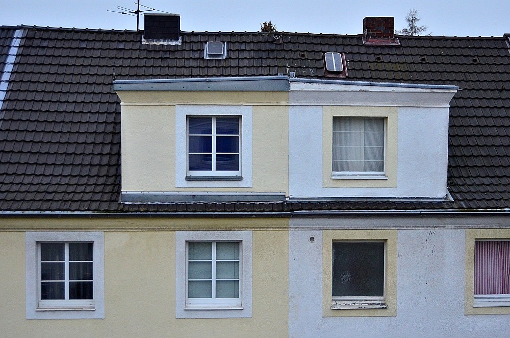 NIK 7843