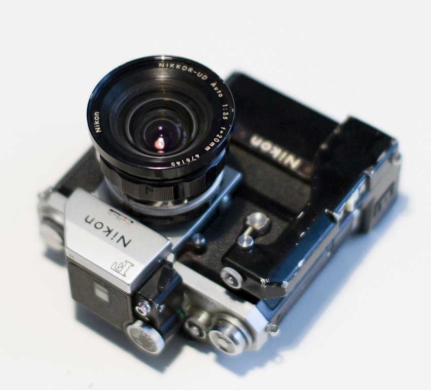 Nikon F   20mm Nikkor 1071646