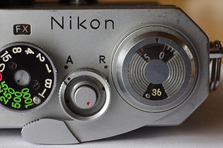 Nikon F Filmtransporthebel